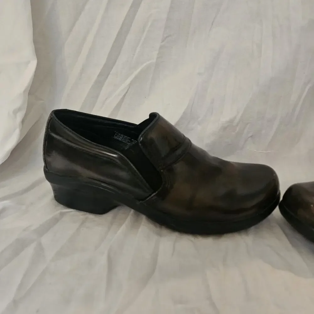 Ariat Brown Leather Slip On Clogs Mules Shoes Size 11 B